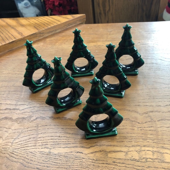 6 Ceramic Xmas Napkin rings - Picture 1 of 5